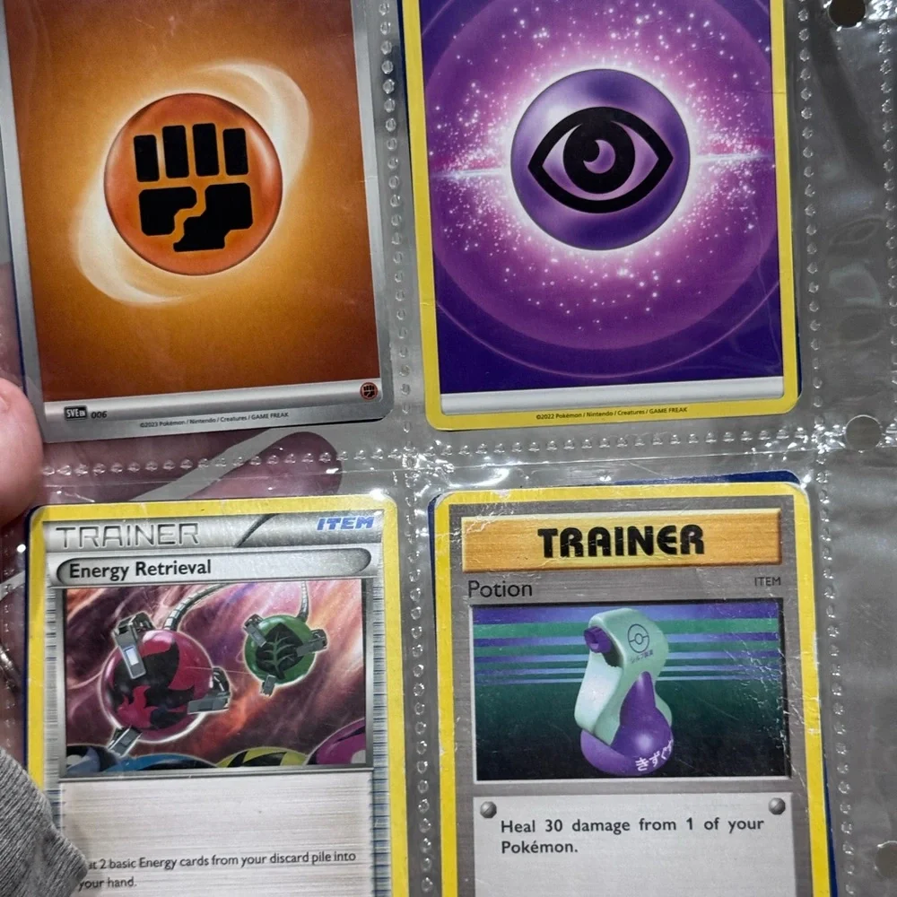 43 Pokemon Trading Card Collection - Picture 7 of 11